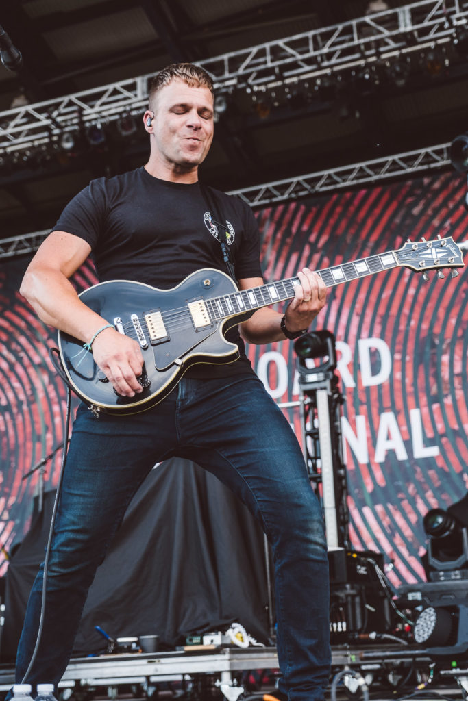 Hello Gone Days Tour Ft Cartel, Andrew McMohan & Dashboard