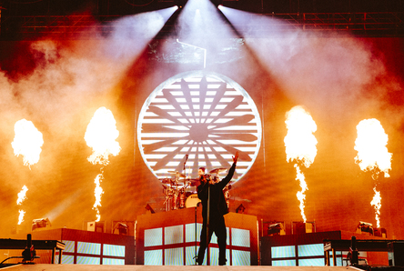 Bad Omens by Steve Thrasher